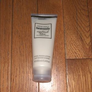 Victoria’s secret heavenly lotion